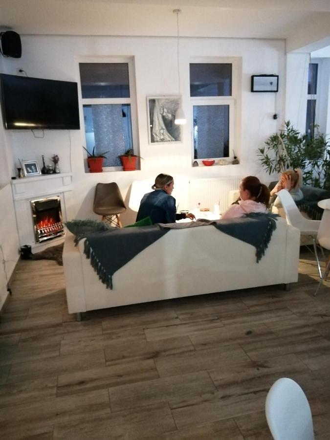 Tina Guest House Basarabi 外观 照片
